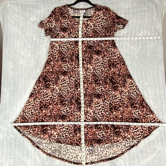 LuLaRoe Tiger Print Dress Womens XS Hi-Low Knee Length - Picture 9 of 12